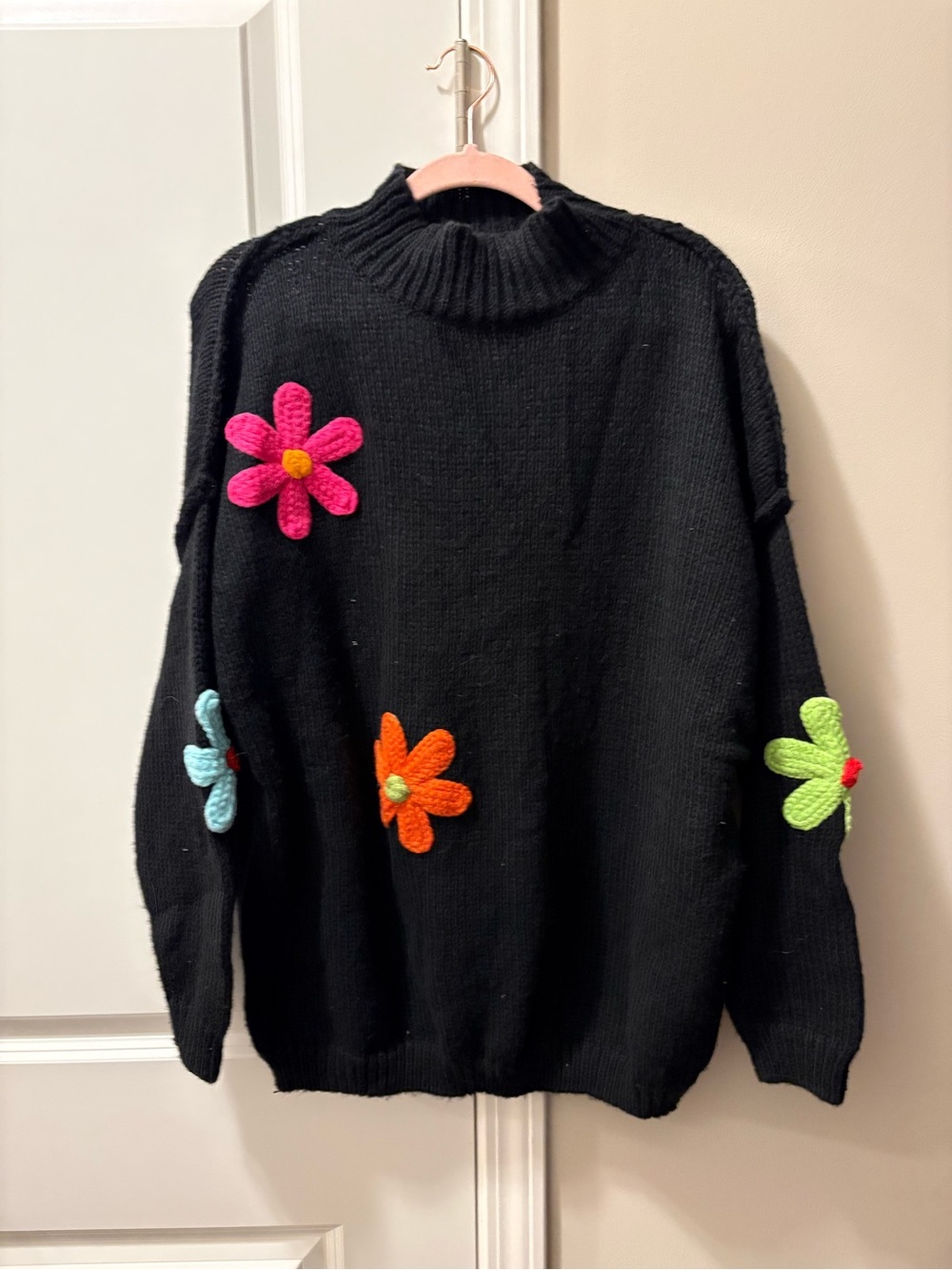 Black Floral Appliqué Sweater - Women